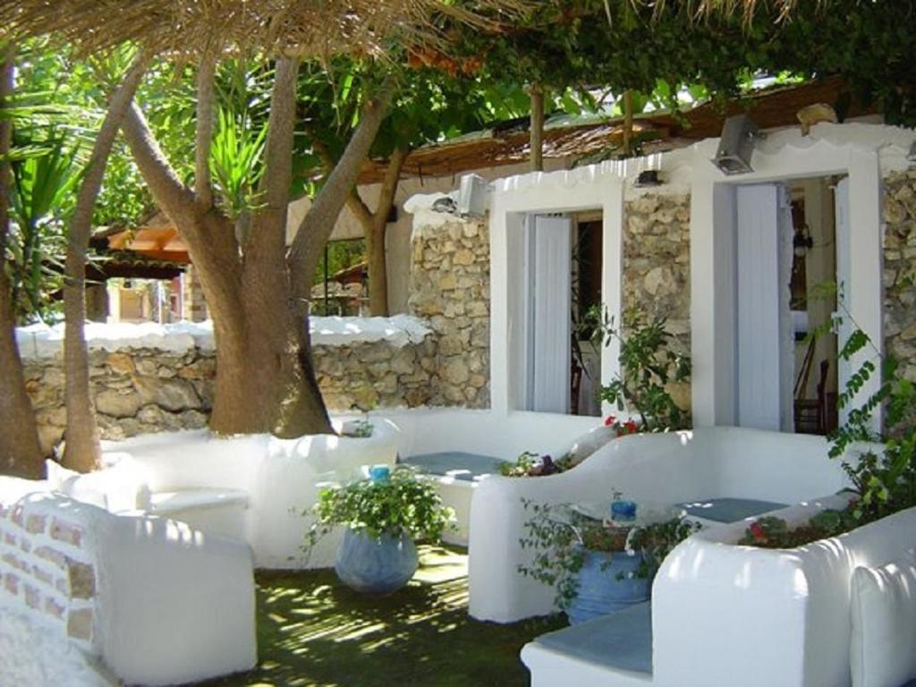 Alissos Taradella Hotel מראה חיצוני תמונה